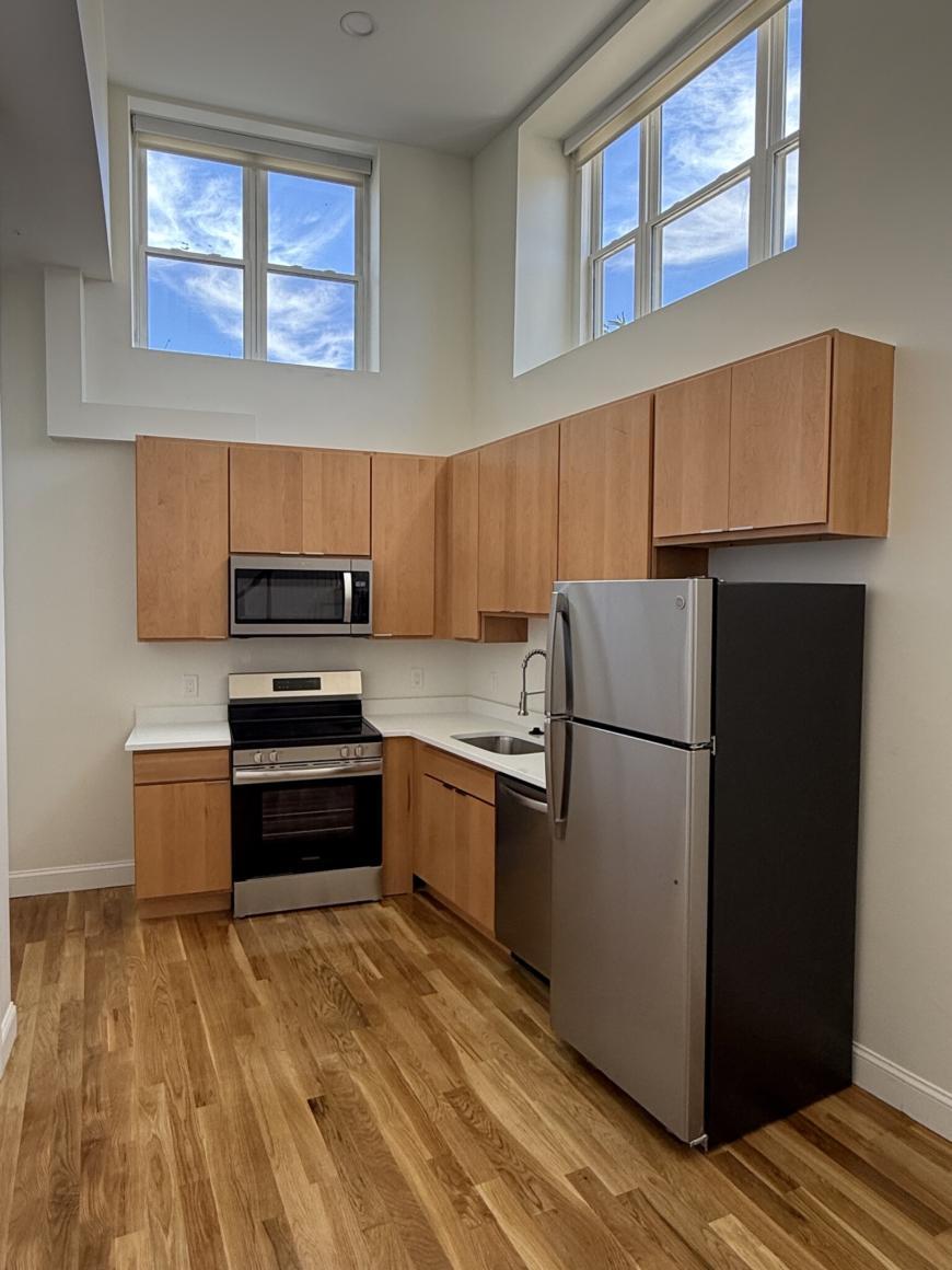 6 Blossom St – photo 2