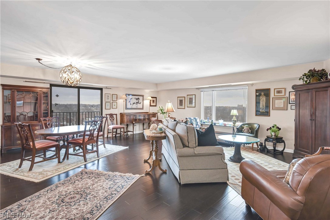 12500 Edgewater Dr unit 1202 – photo 3