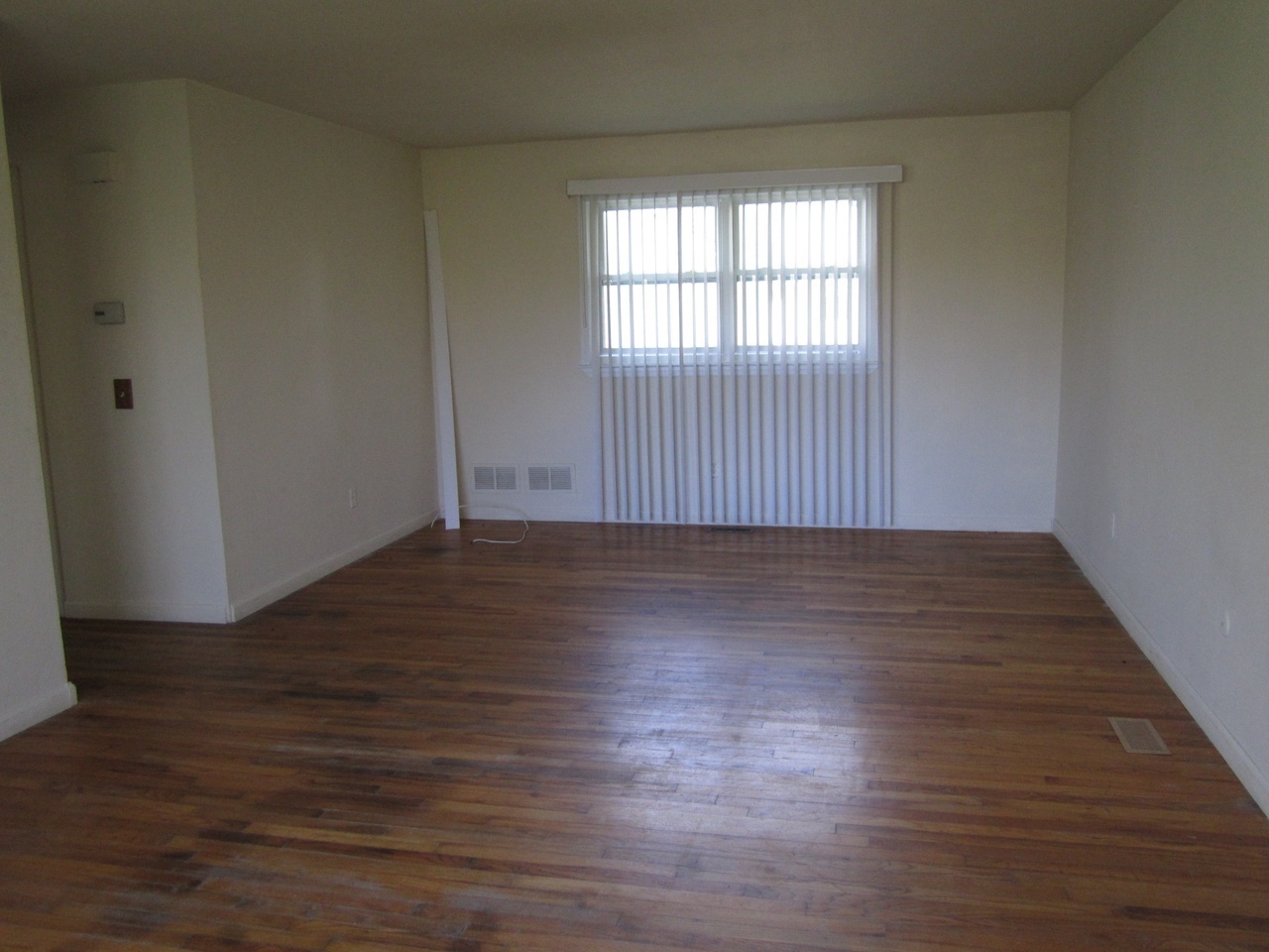165 S Maryland Ave – photo 3