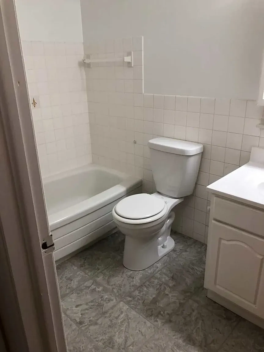 Blake House Apartments – photo 1