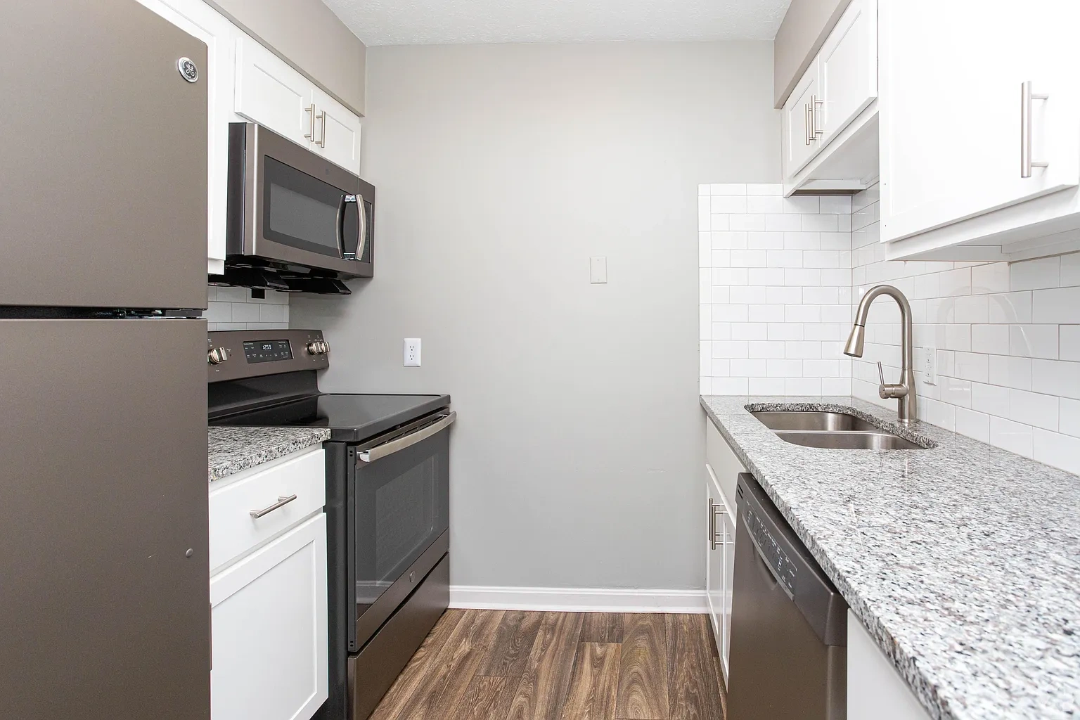 The Monarch – photo 3
