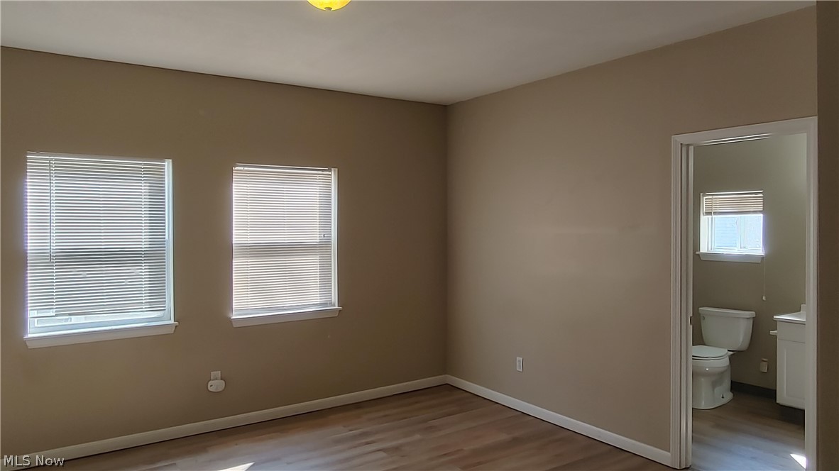 634 Sumner St unit UP – photo 3