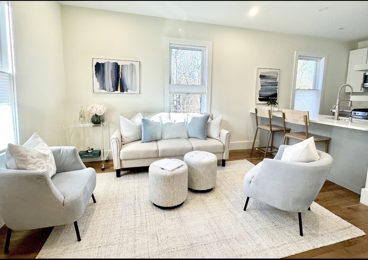 56 Spring St unit 3 – photo 3