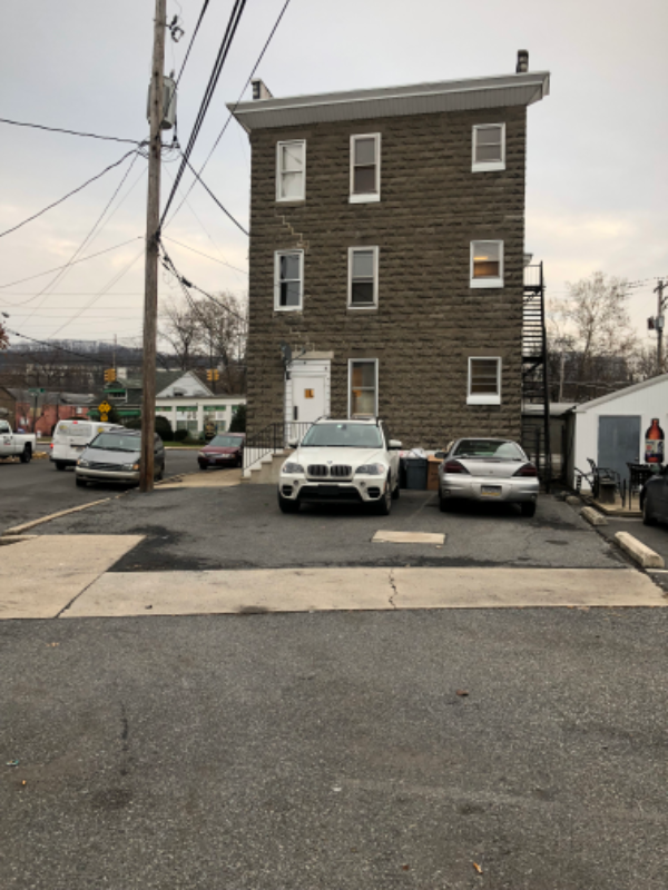 2550 Kutztown Rd unit 2R – photo 1