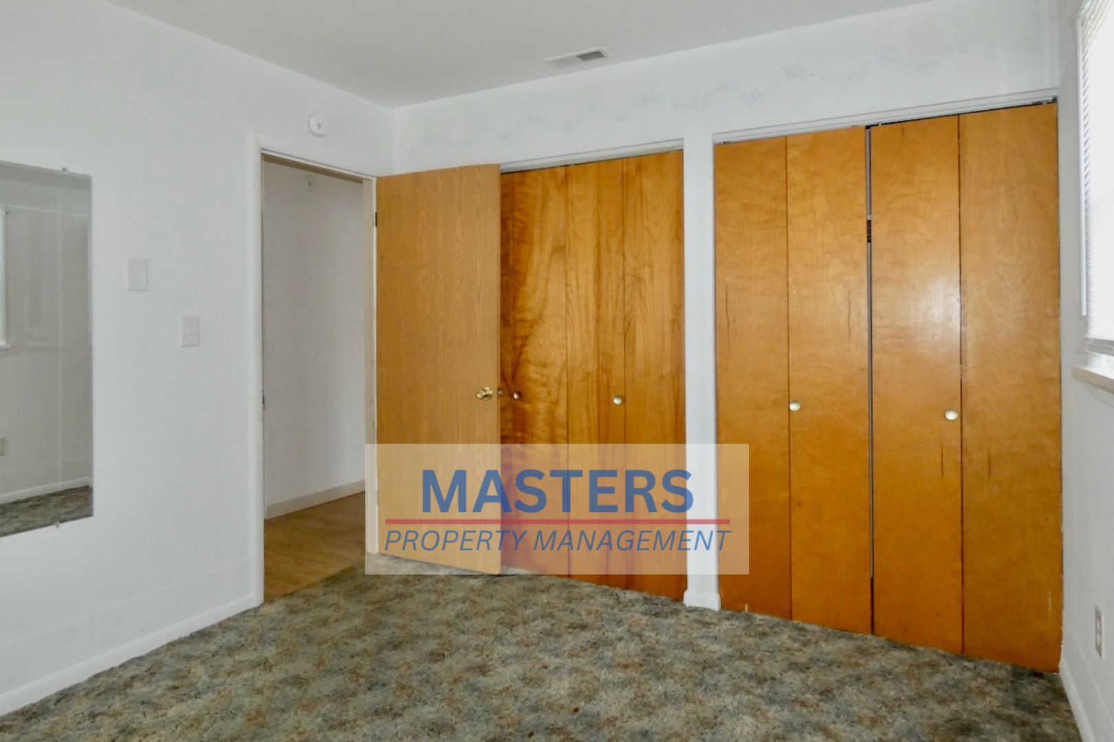 1425 White Ave – photo 4