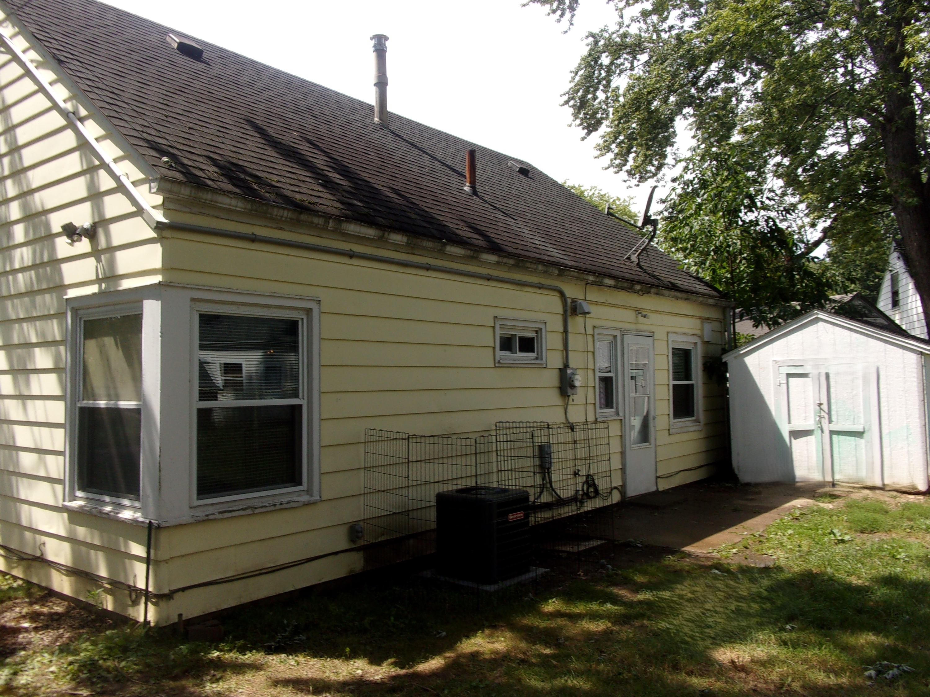 1235 Anderson Rd – photo 2