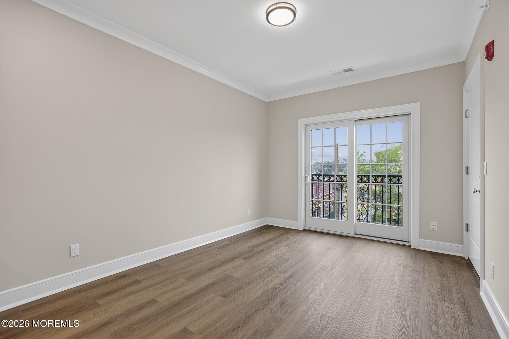 112 Brighton Ave #3B – photo 2