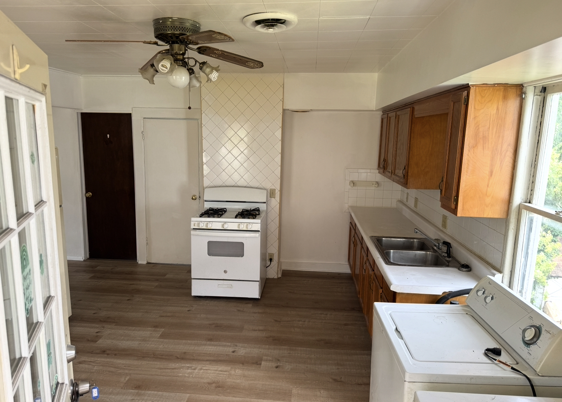 313 5th St unit 2 – photo 2