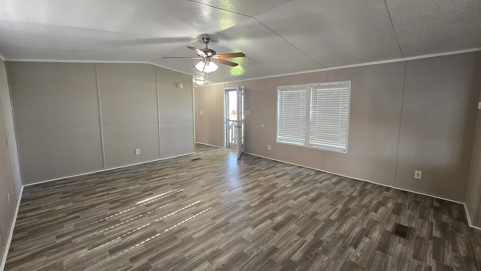 Lakewood Estates (TX) – Floor plan