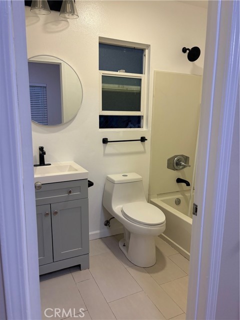 1640 Sherman Pl unit 8 – photo 4