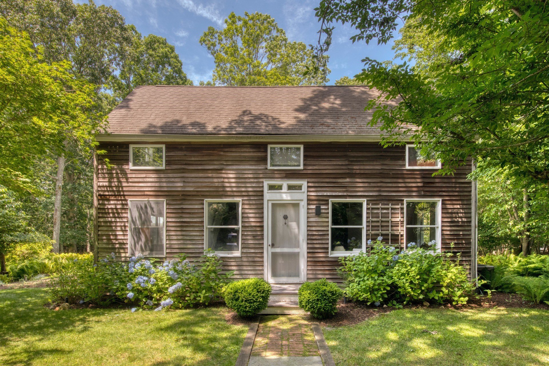 85 Woodbine Dr – photo 1