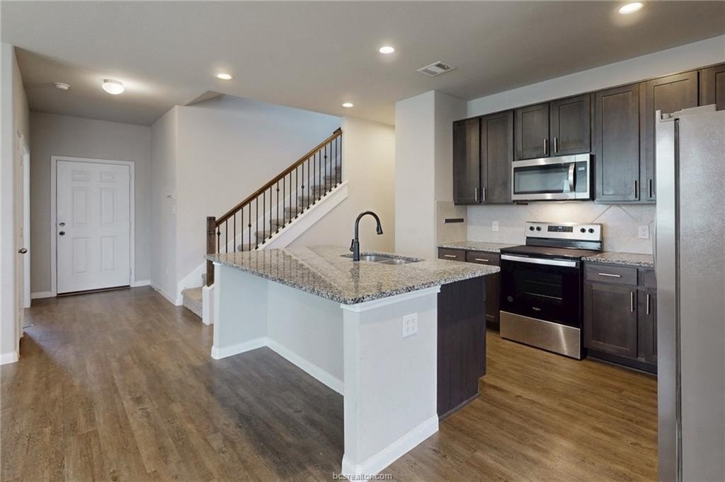 5763 Paseo Pl – photo 4
