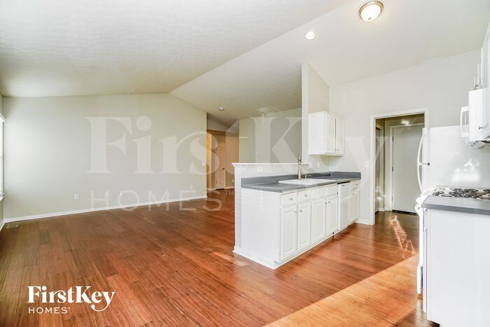 714 Keltoncrest Dr – photo 5