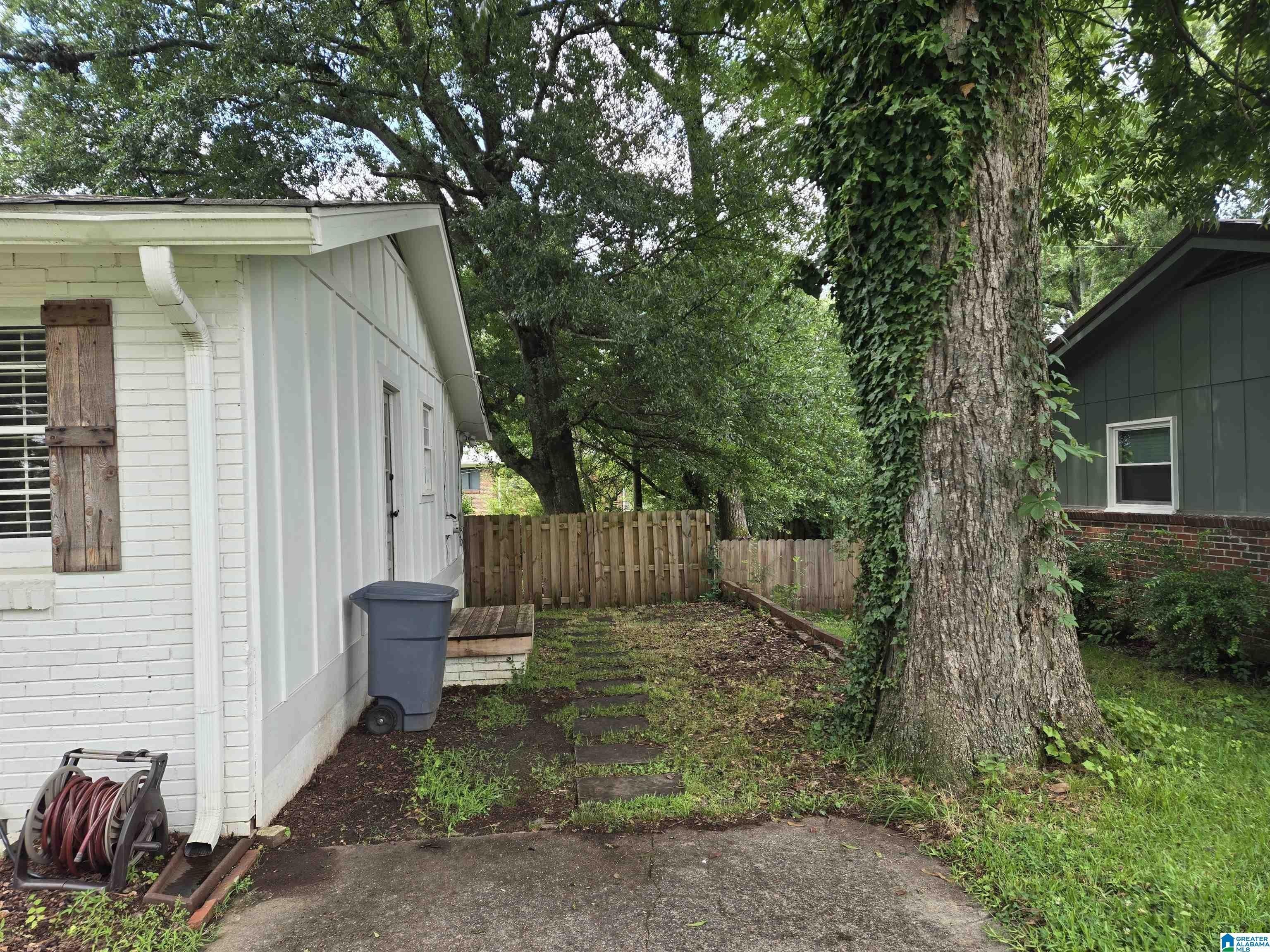 109 Knoll Crest Dr – photo 2