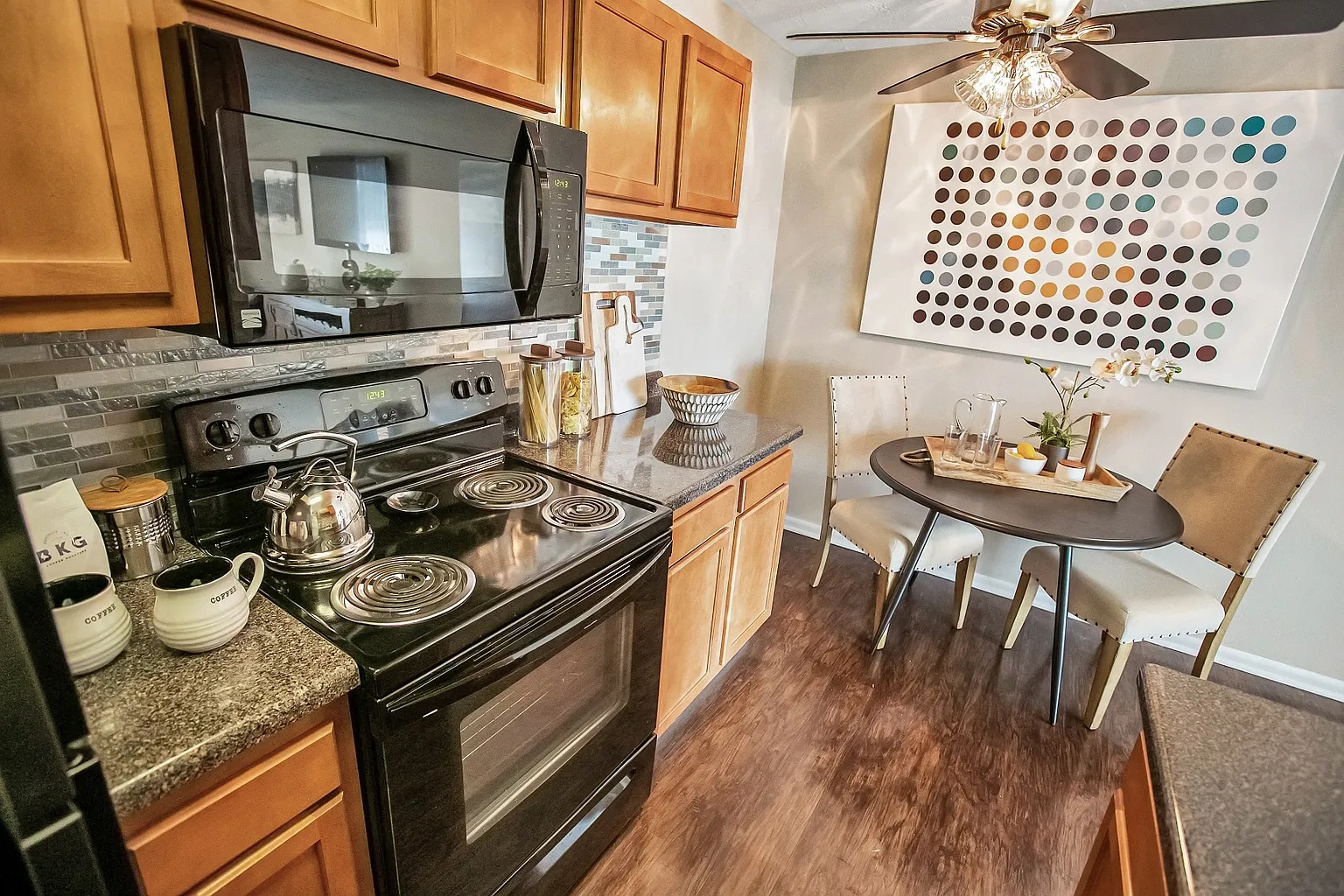 Solon Club Apartment Homes – photo 4