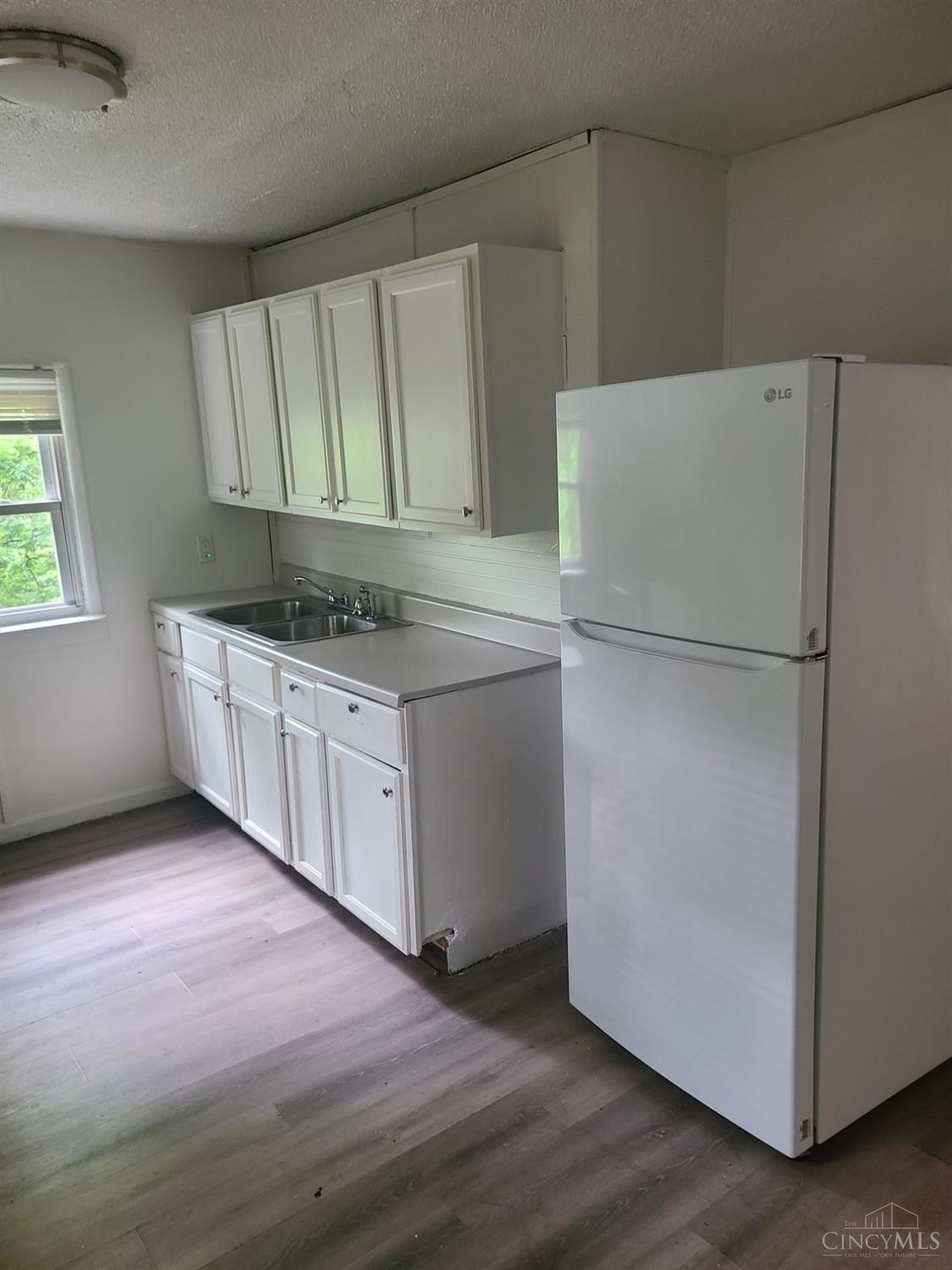 1729 Pulte St – photo 4