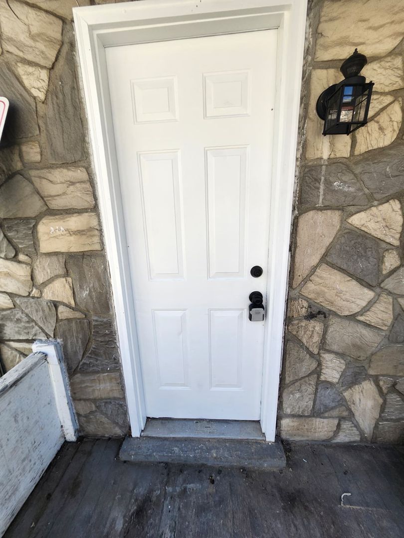 819 Frank St – photo 1