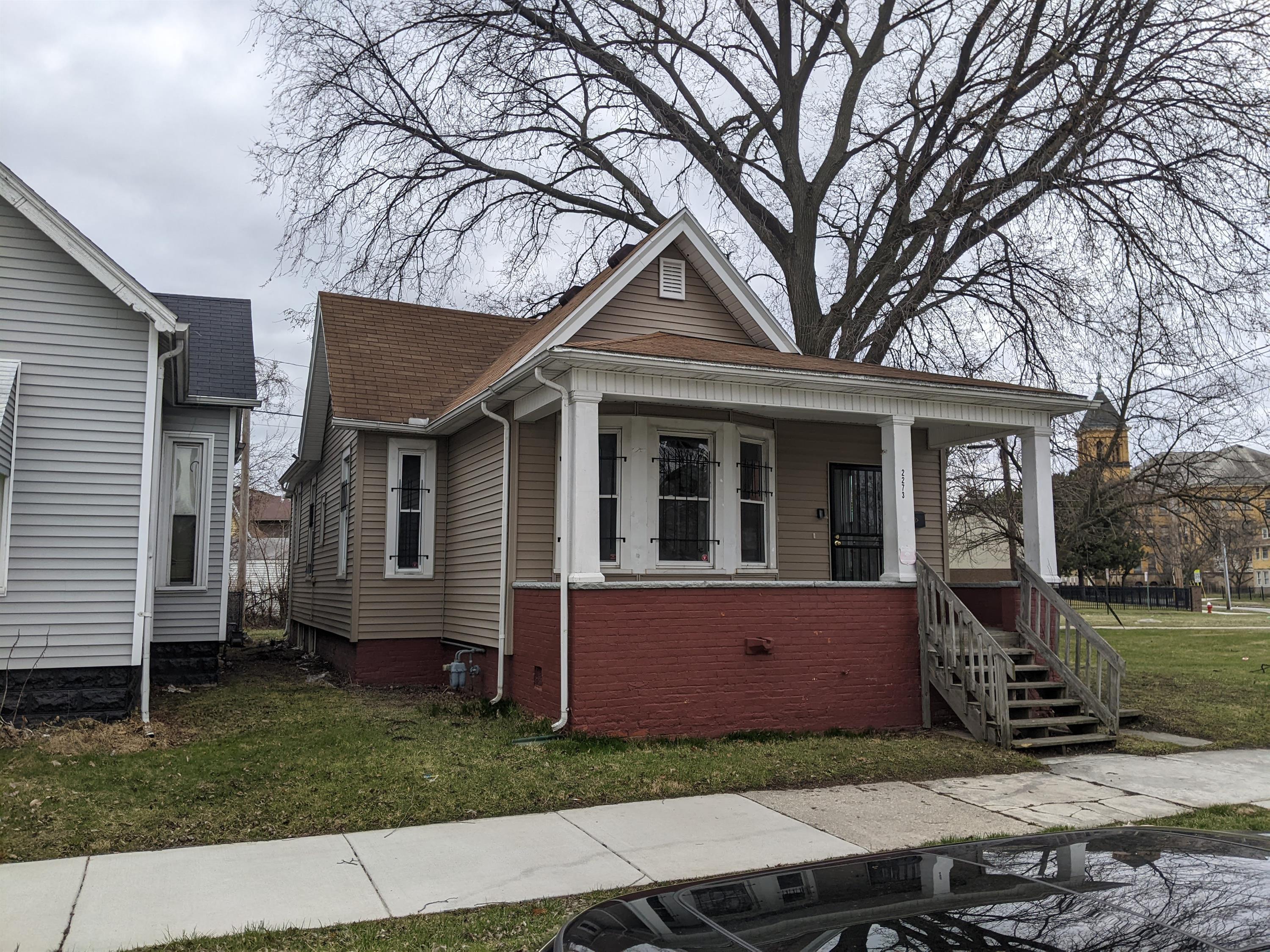 2273 Mayville Pl – photo 2