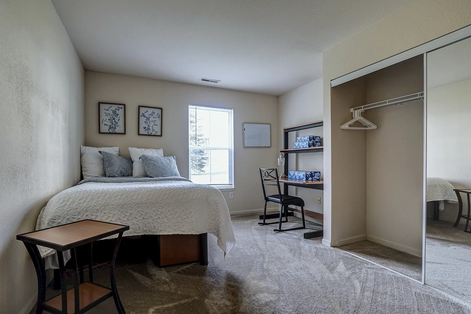 Village at Bluegrass Apartments – photo 3