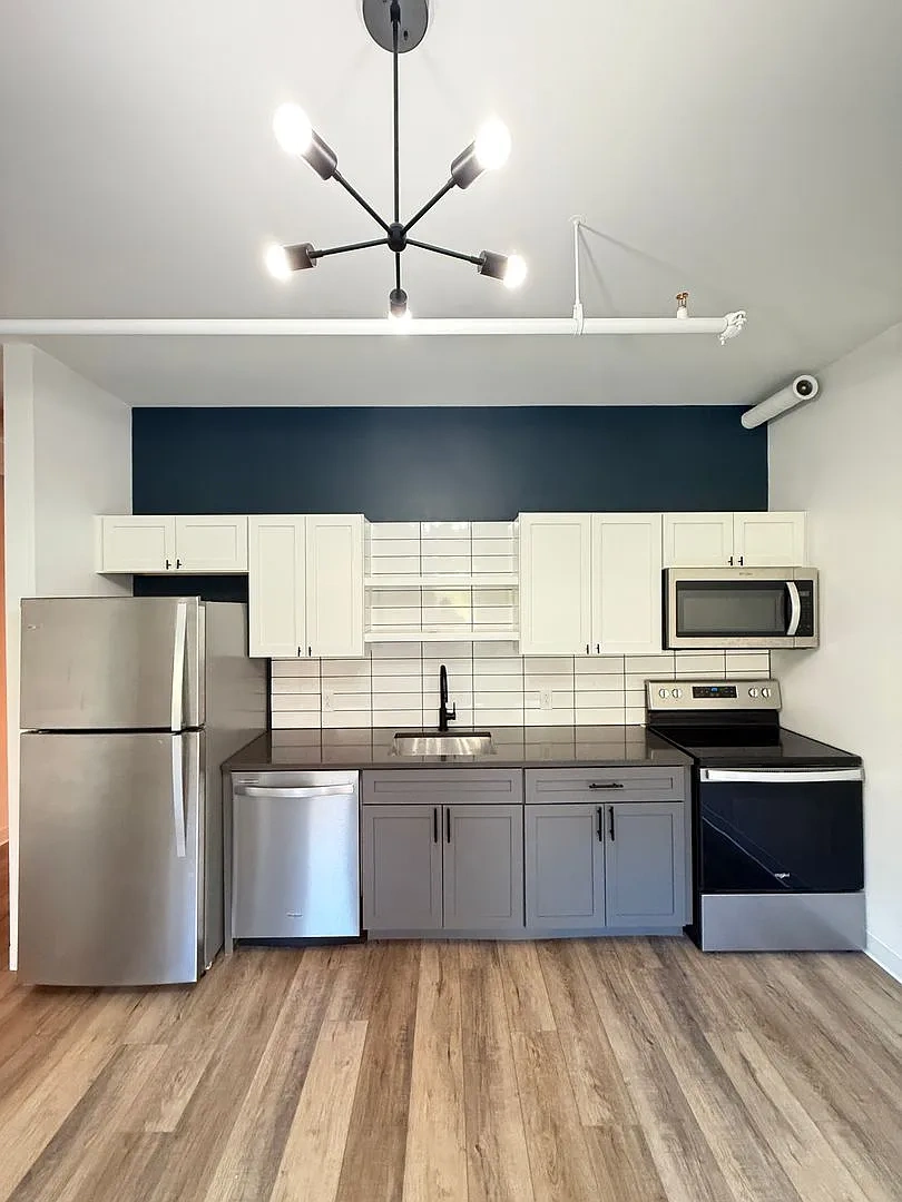 1709 FIFTH AVE – Floor plan