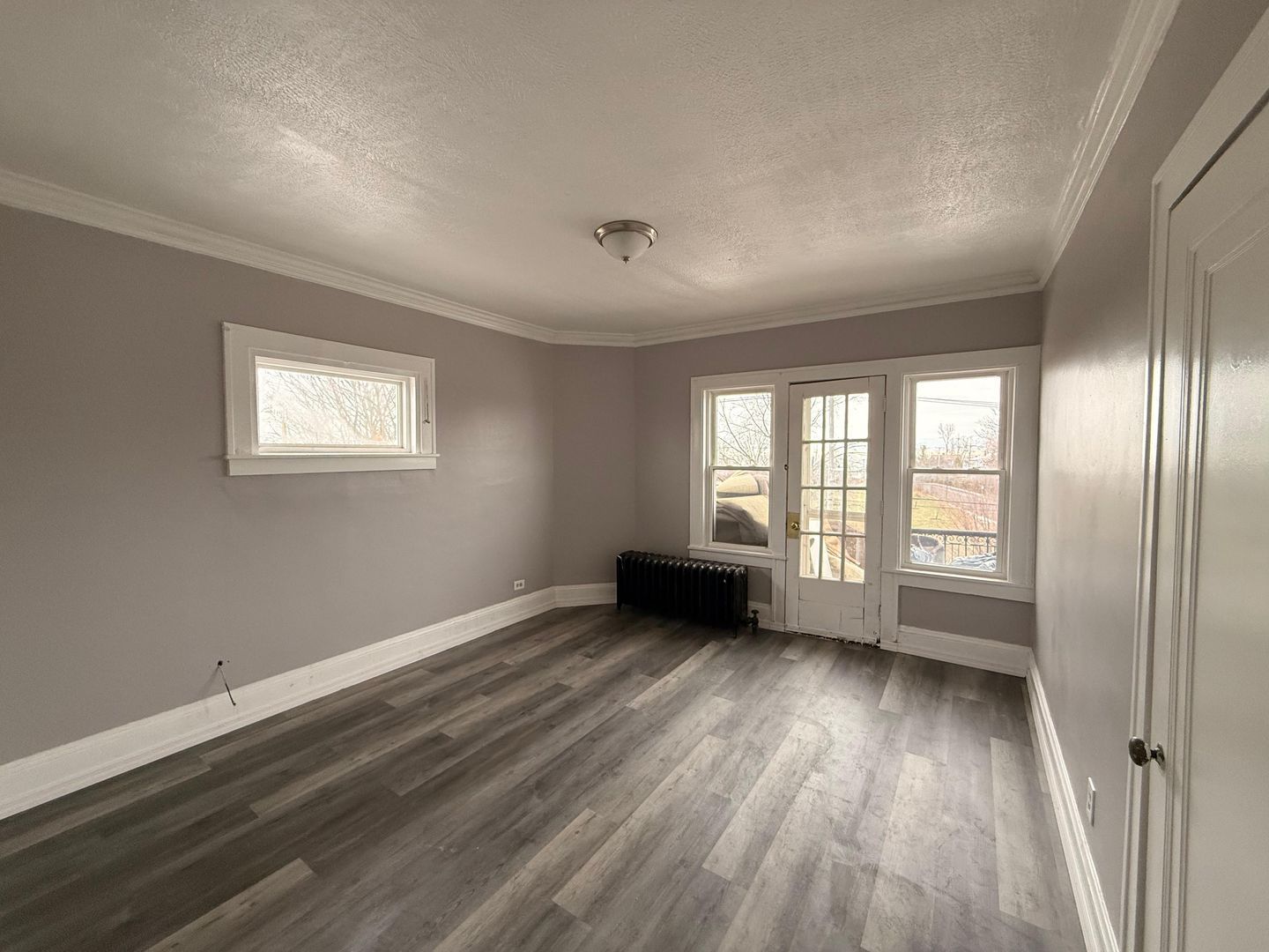 14300 Lakeshore Blvd unit 1 – photo 1