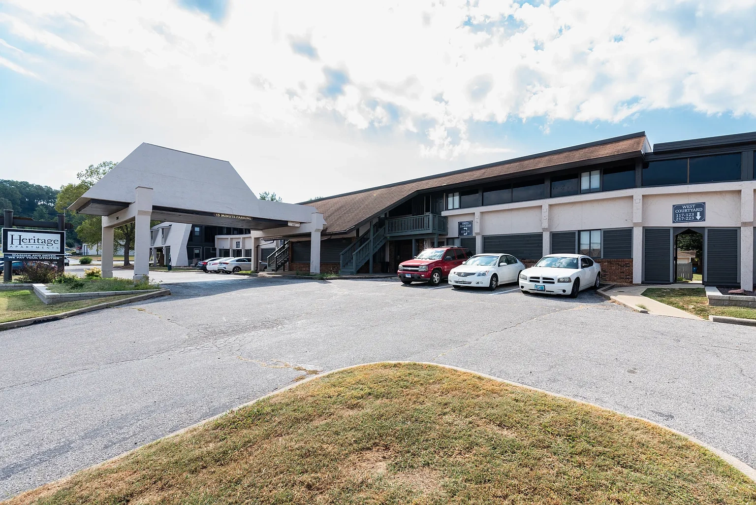 Heritage Apartments – photo 3