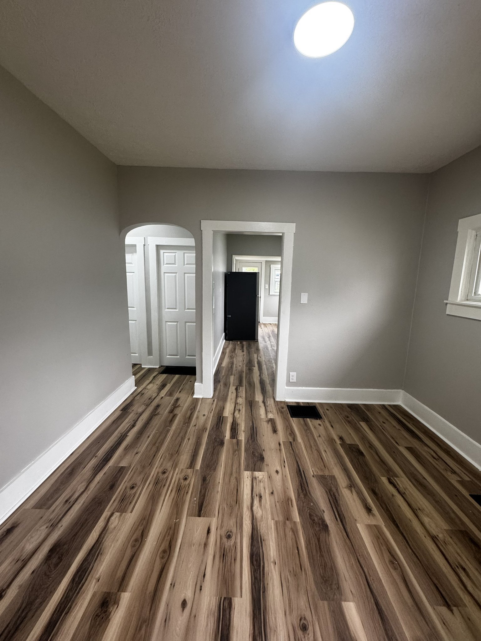 212 Ludlow Rd – photo 5