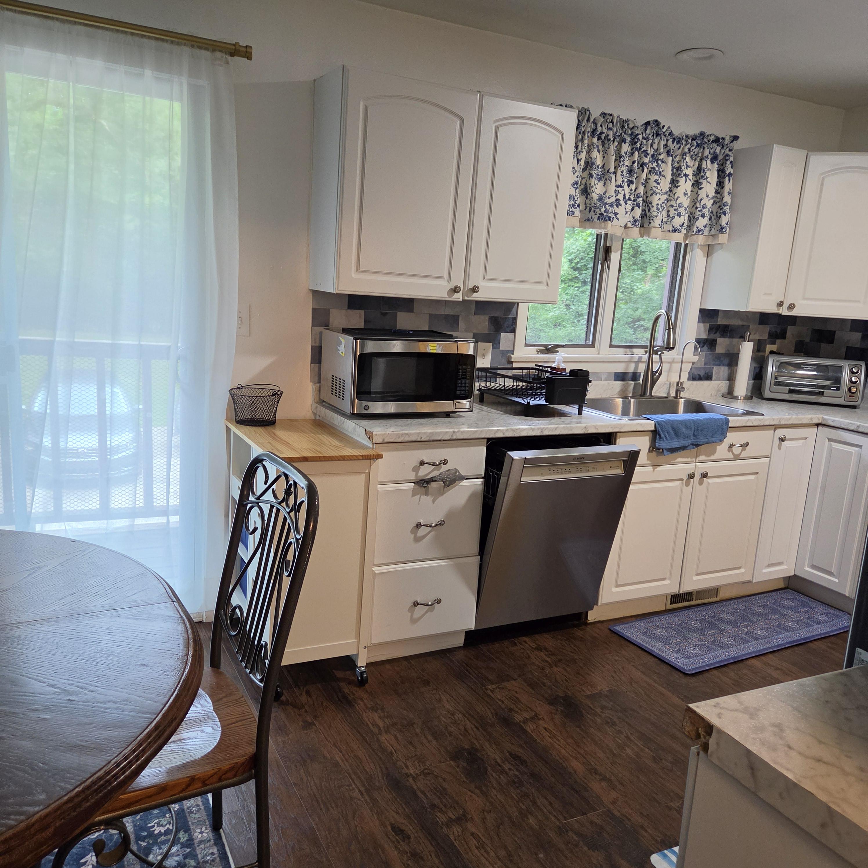 4353 Sampson Rd unit 2 – photo 2