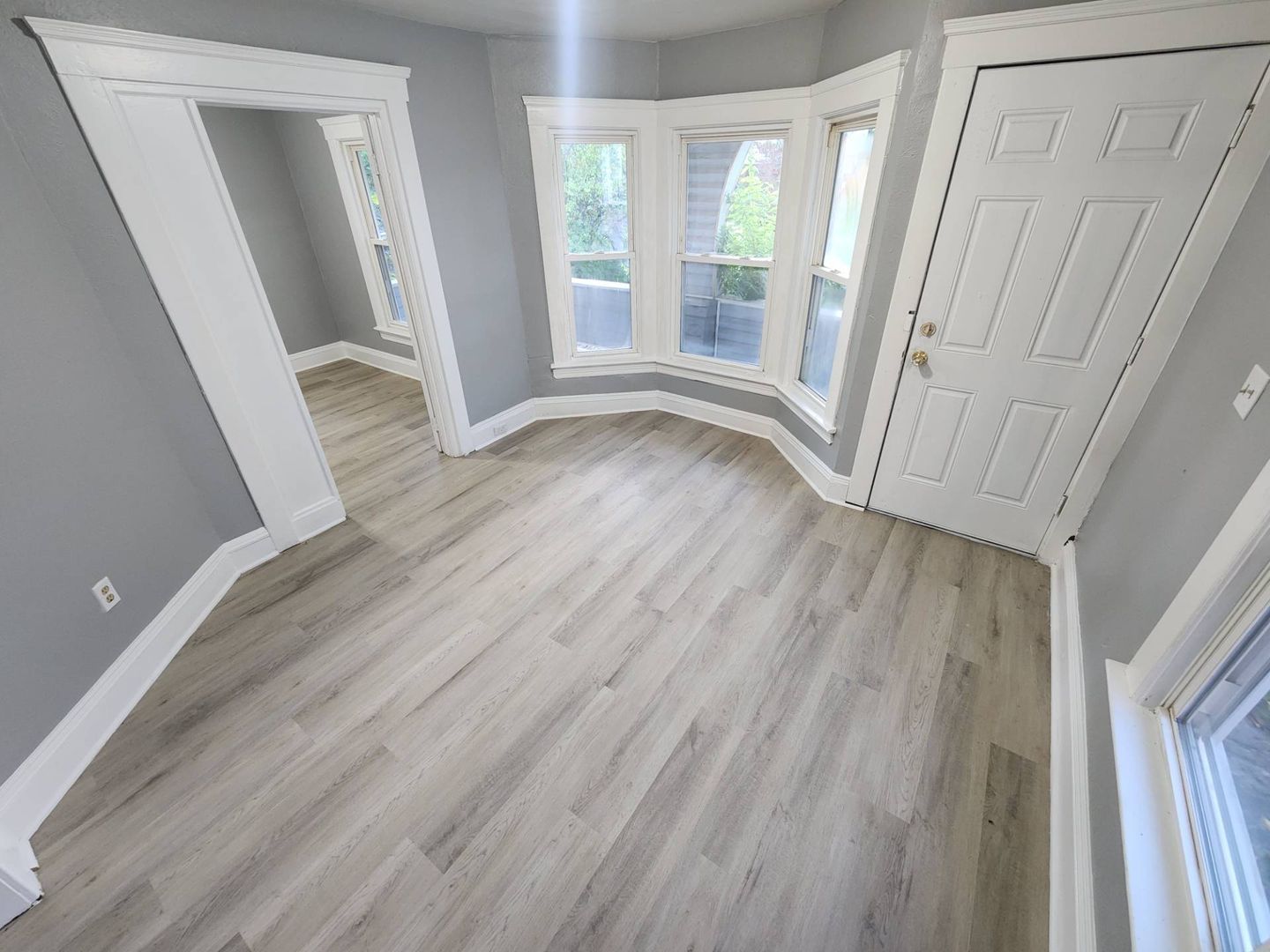 3011 E 125th St – photo 5