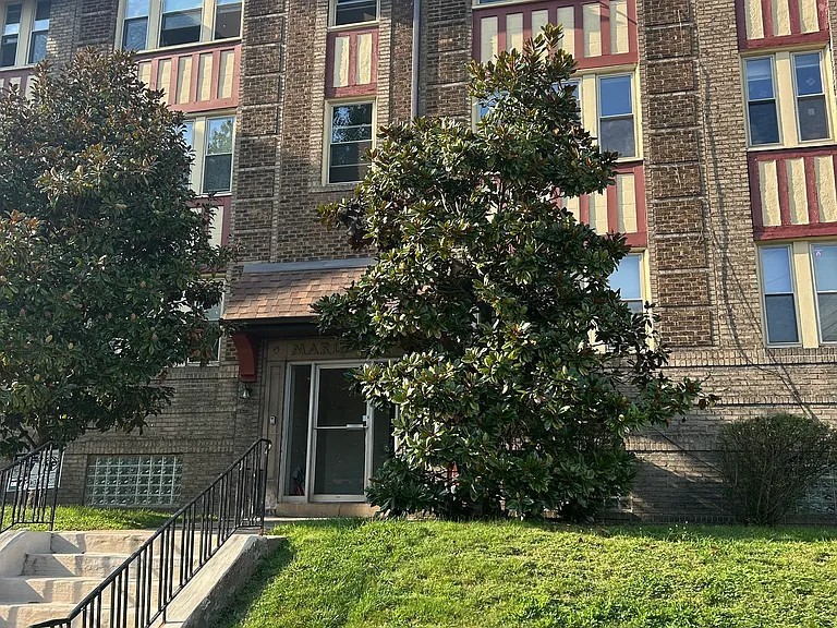 5649 Phillips Ave unit 11 – photo 1