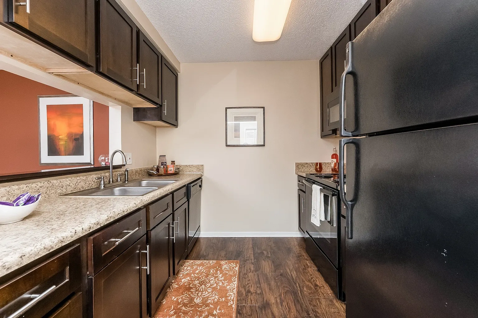 Tuscany Pointe at Tampa Apartment Homes – photo 3