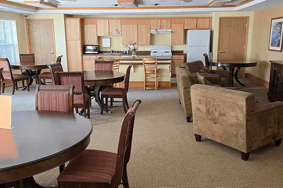 ST JAMES SENIOR APARTMENTS – photo 5