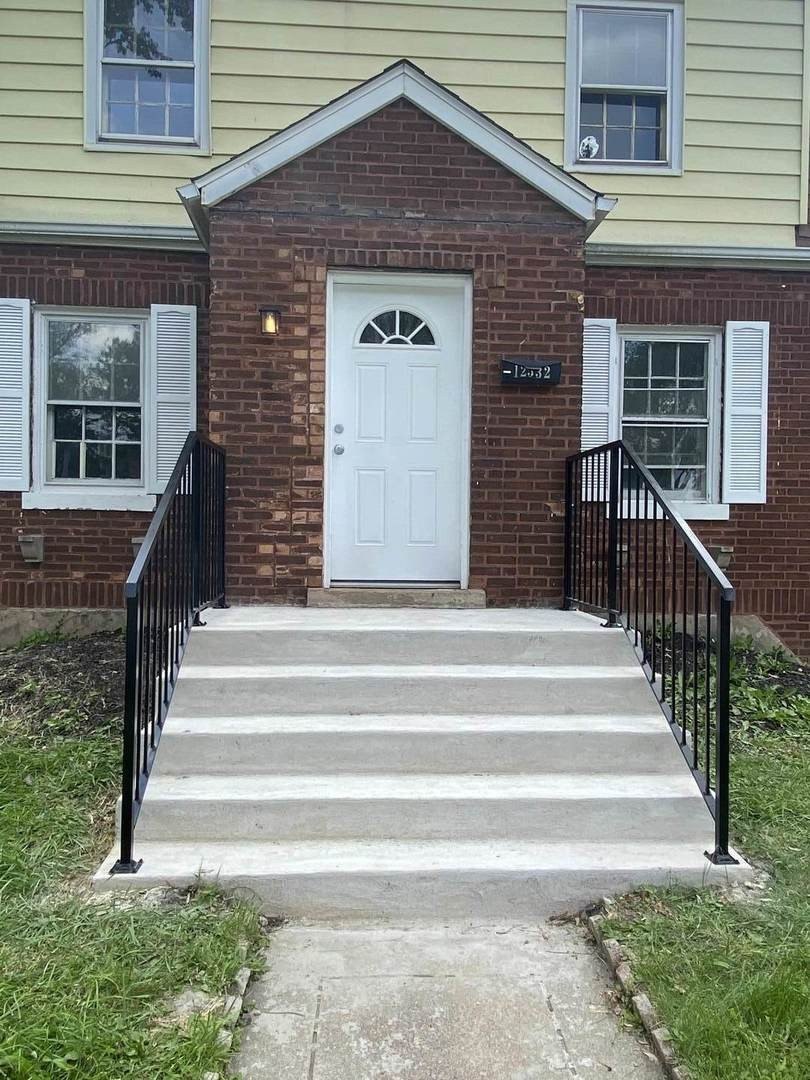 12532 S Throop St – photo 2