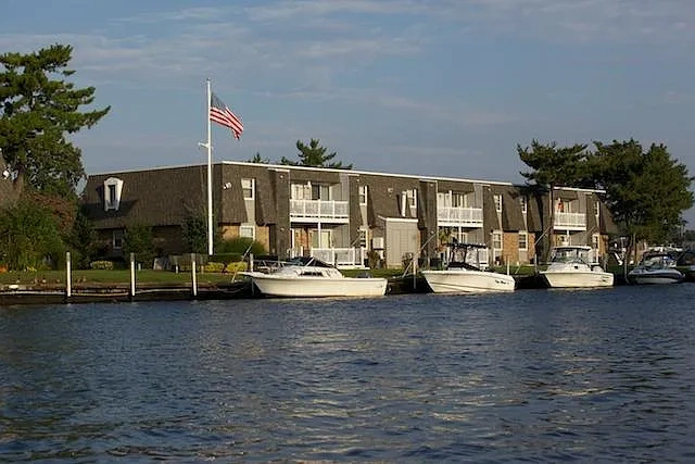 Fairfield On The Bay – photo 2