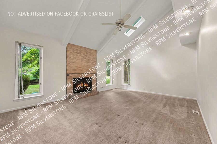2945 Cedar Ridge Dr – photo 5