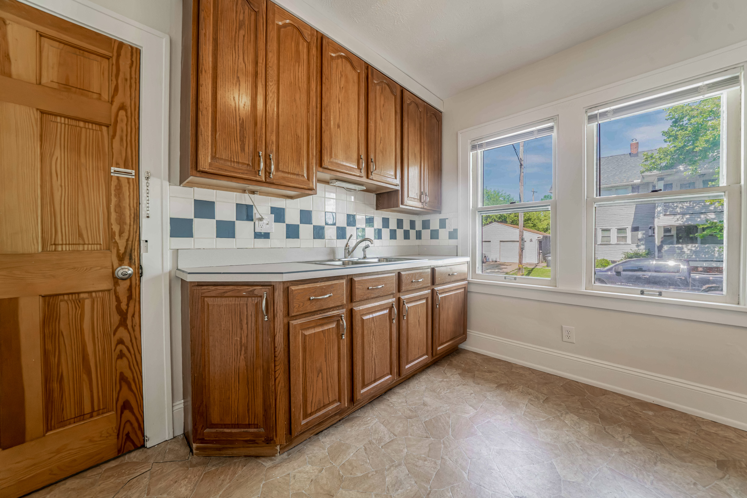16800 Delaware Ave unit 1 – photo 5