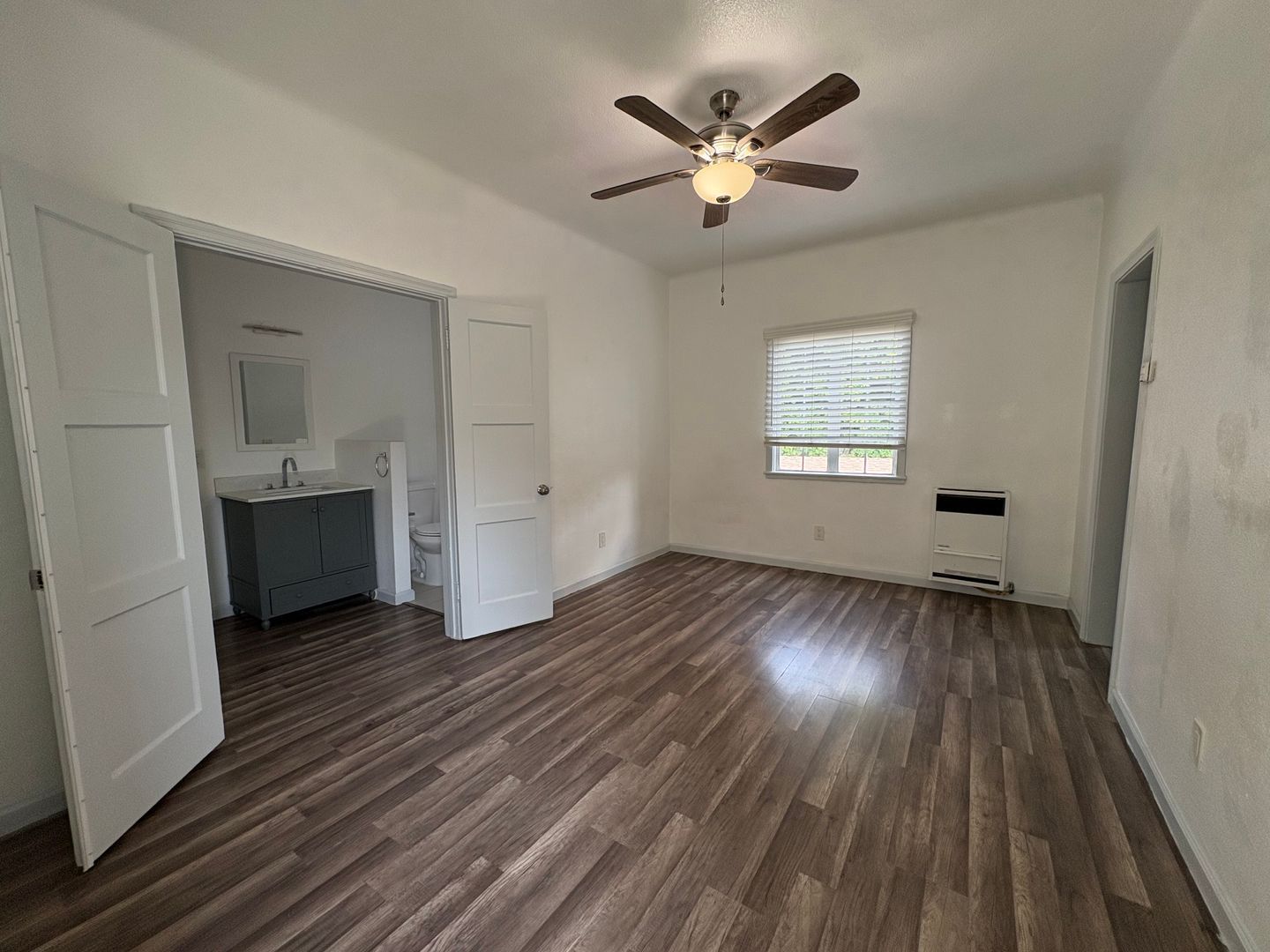 1000 Redondo Ave unit Unit 1 – photo 2