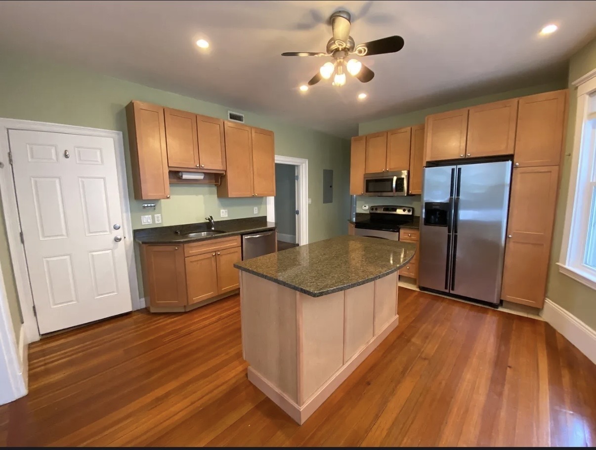 1098 Bennington St unit 2 – photo 1