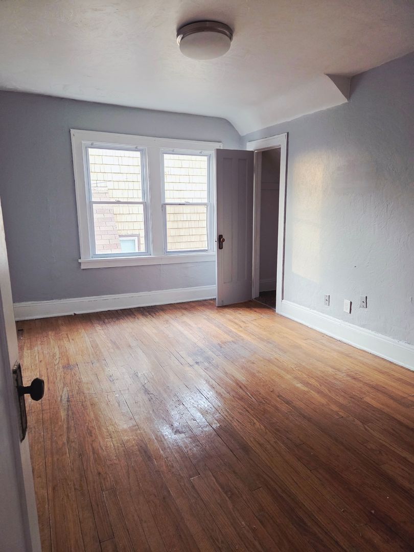 18101 Schenely Ave – photo 5