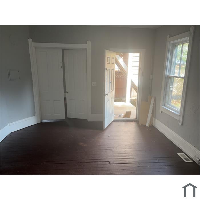 3224 Monroe Ave – photo 2