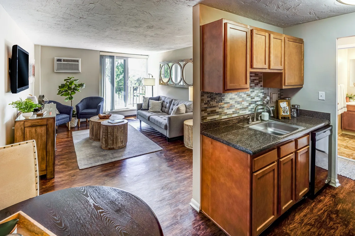 Solon Club Apartment Homes – photo 5