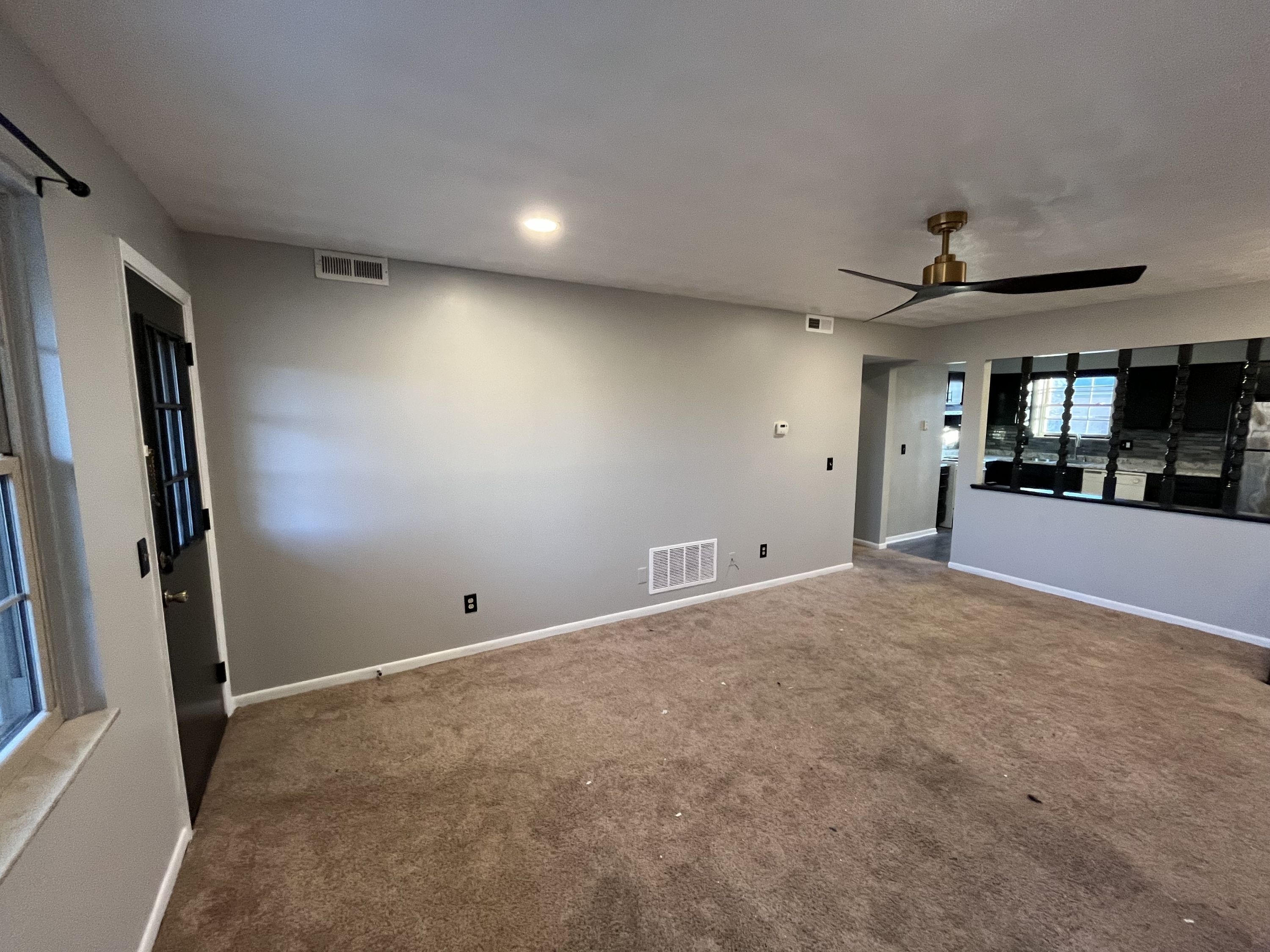 550 Kitrina Ave unit 1 – photo 2