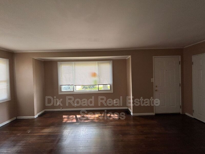 3971 Ark Ave – photo 5