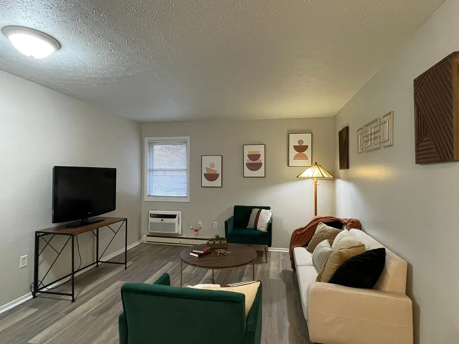 140 Wood Street – photo 4