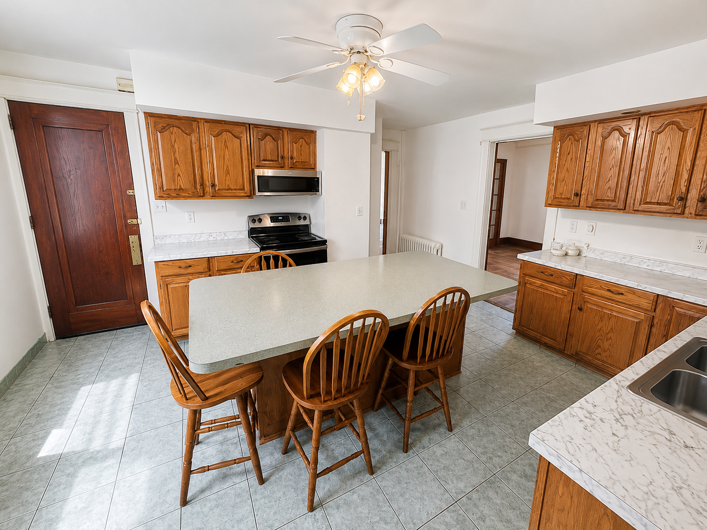 136 N Broad St – photo 5