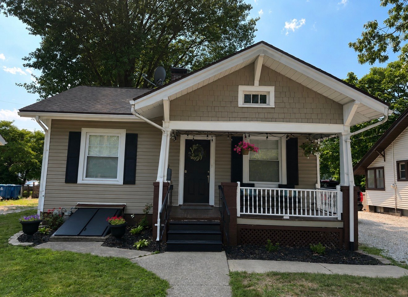 851 Madison Ave – photo 1