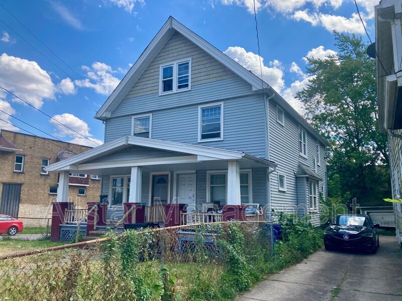 8203 Denison Ave – photo 2