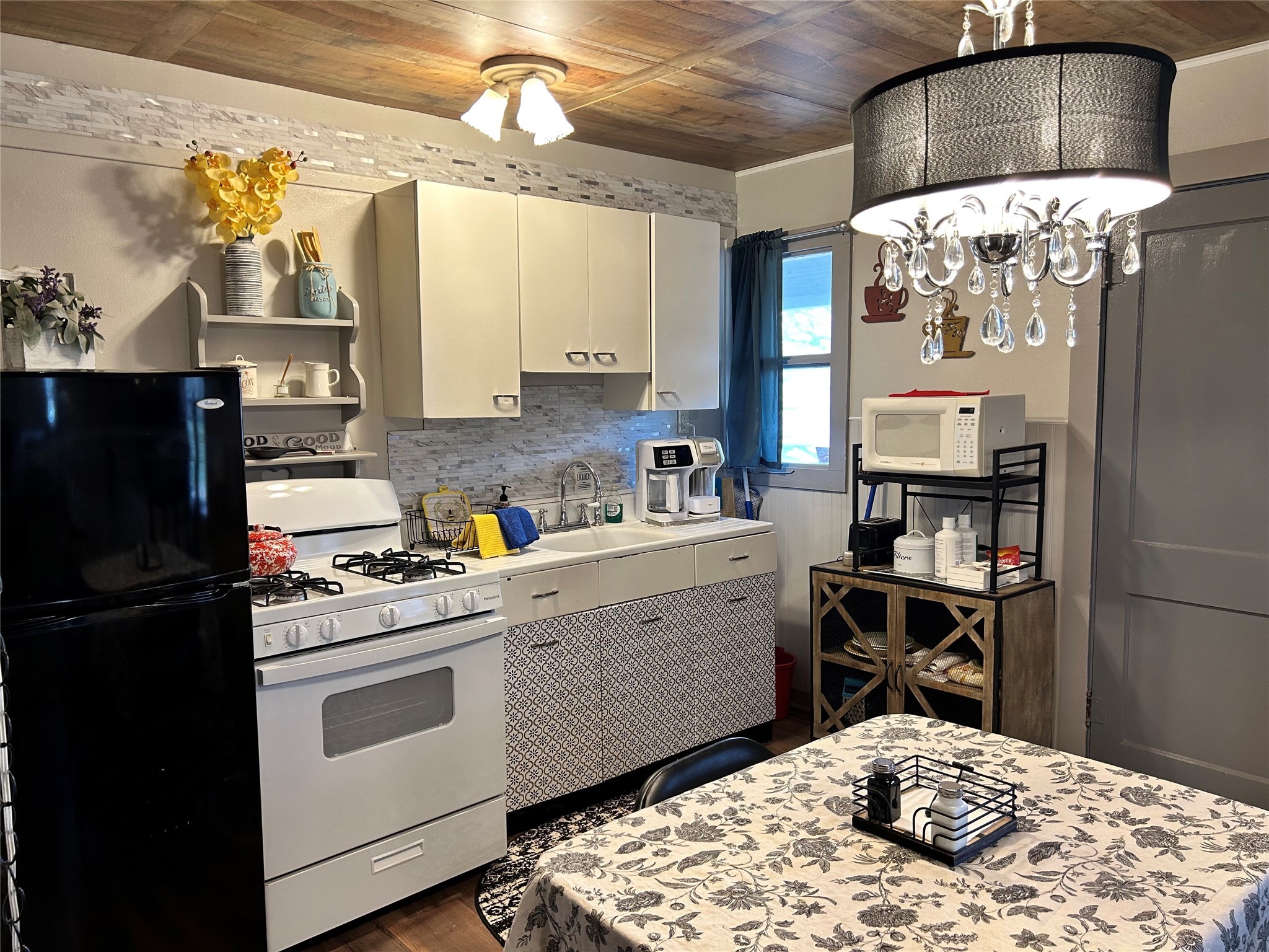 161 Alexander Dr unit 8 – photo 4