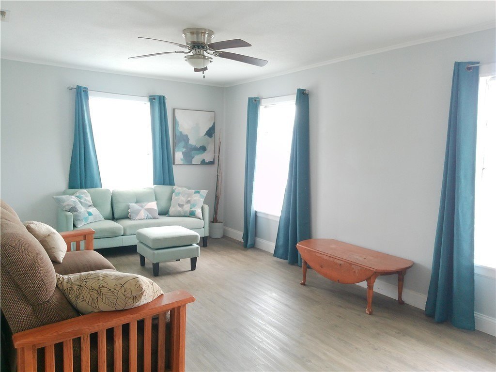 829 Indiana Ave #3 – photo 5