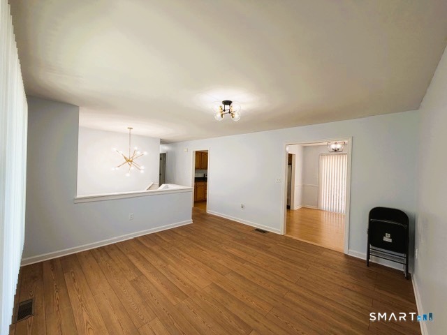 83 Essex Ave – photo 5